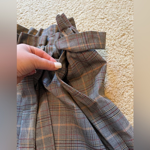 *NWT* Express midi plaid skirt - Picture 3 of 8